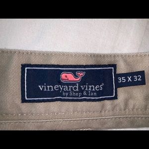 Vineyard Vines Khakis, 35W 32L